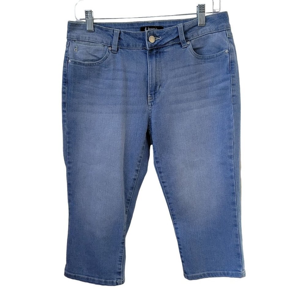 D.Jeans Sz 6 Light Wash Mid Rise Straight Leg Crop Capri Blue Denim Jeans